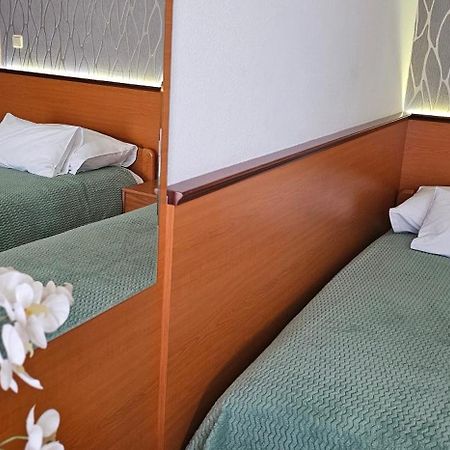 Sobe/Rooms Riva Zadar Exterior foto